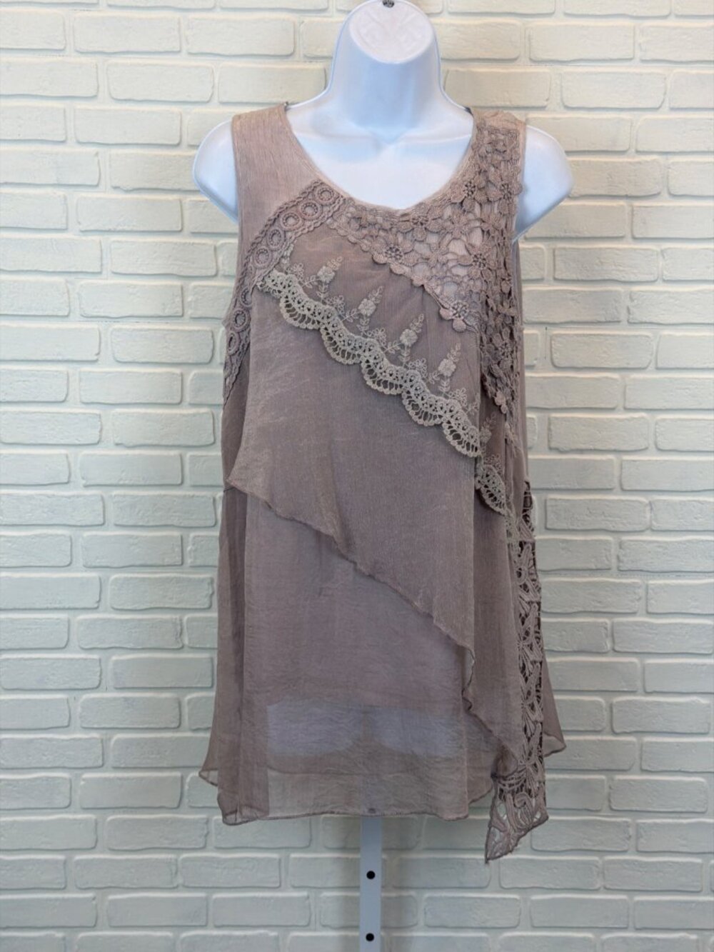 Radzoli Crochet Lace Tunic Tank Taupe Sleeveless Medium